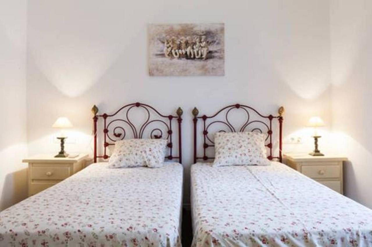 Apartamentos Rg Arenal Sevilla Oda fotoğraf